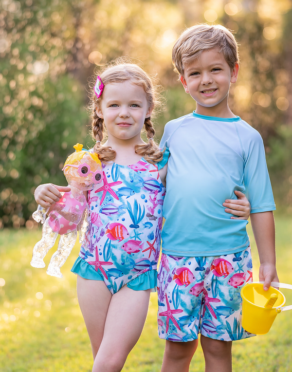 Turquoise Green Water World Short-Sleeve Rashguard Set