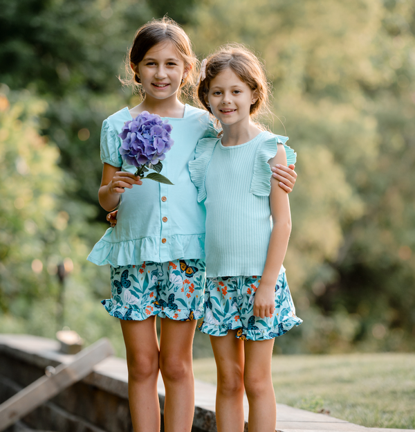 Mint Puff-Sleeve Top & Butterfly Betty Ruffle Shorts