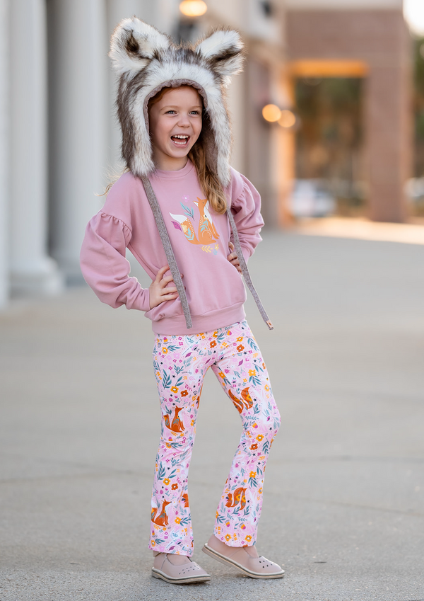 Dusty Pink Crewneck Sweatshirt & Fox Garden Flare Leggings