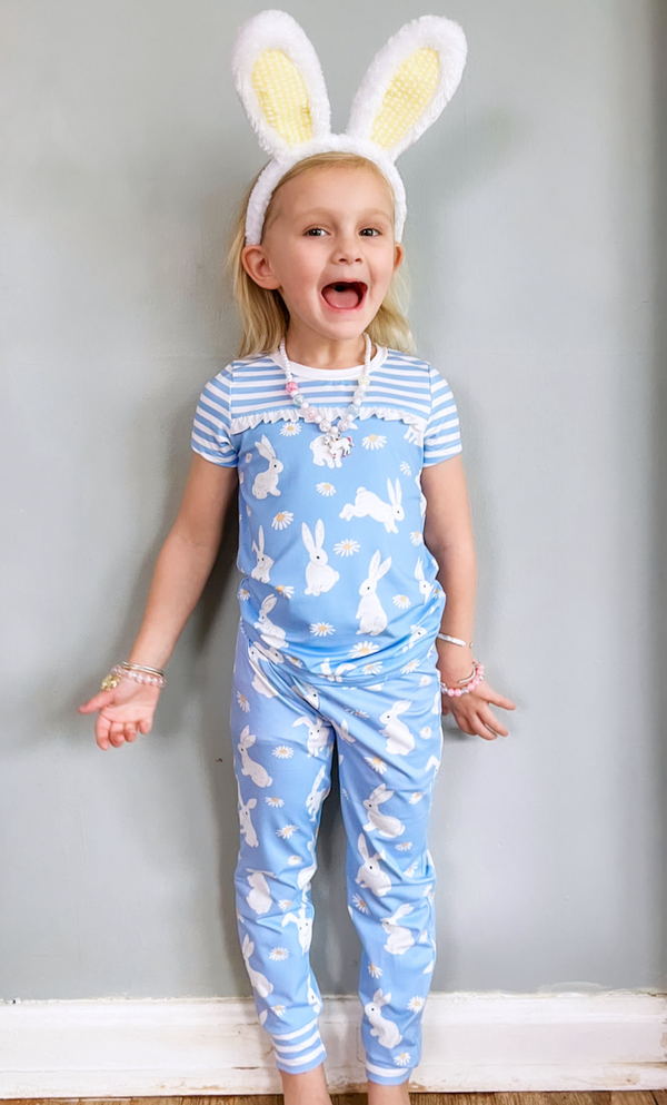 Periwinkle Bunny Daisy Short-Sleeve Pajama Set