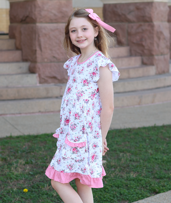 Kids White Floral Bouquet Patch-Pocket Angel-Sleeve Dress